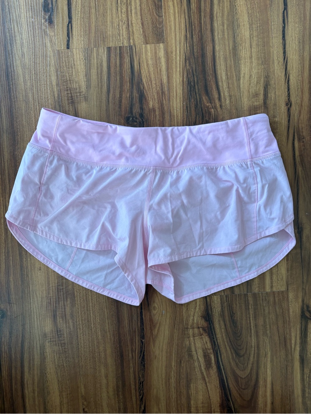Lululemon Light Pink Align Shorts size 6